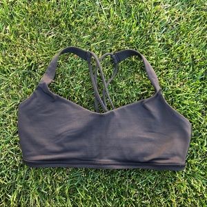 Lululemon Black Free to Be Bra size 8